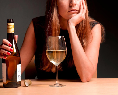 Анонимное лечение женского алкоголизма в Ипатово